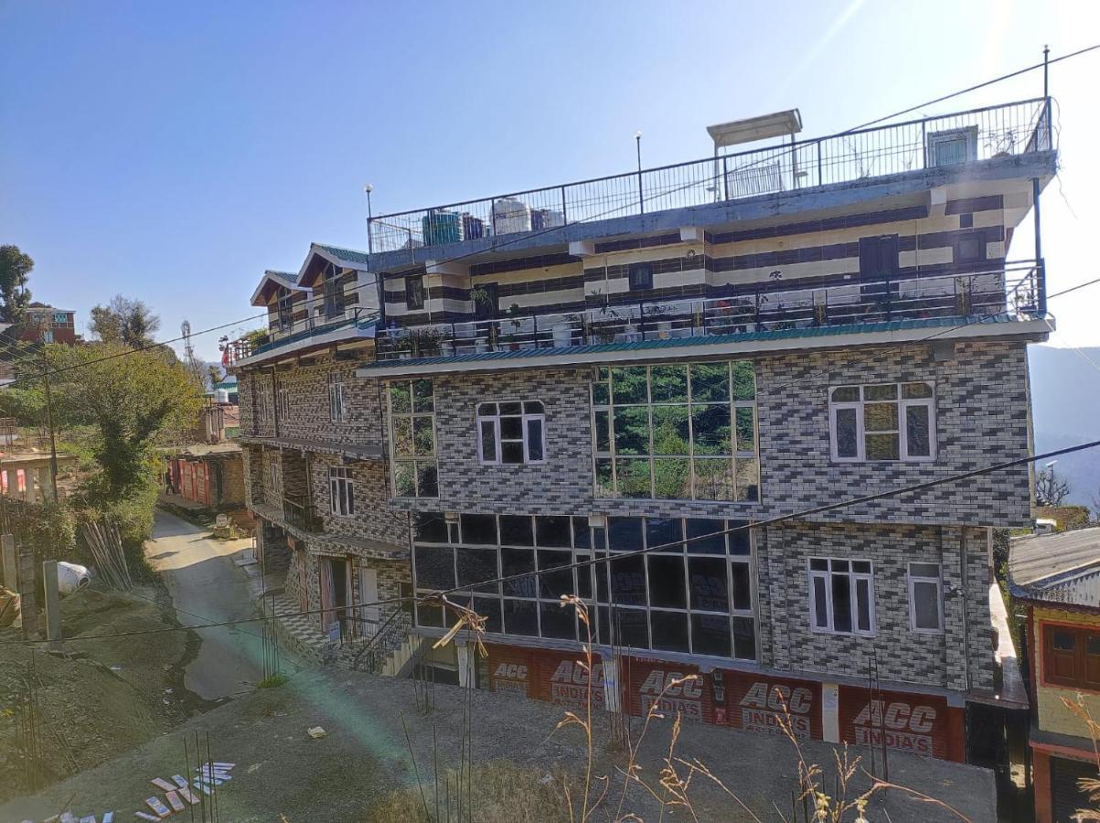 Vintage Woods Inn Shimla Exterior photo